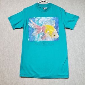 St. Thomas Shirt Mens Medium Green Graphic Fish Print Crewneck Hanes Vintage Tee